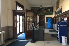Ligonier IN Post Office 45767 Lobby
