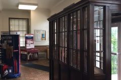 Struthers OH Post Office 44471 Lobby-Roger