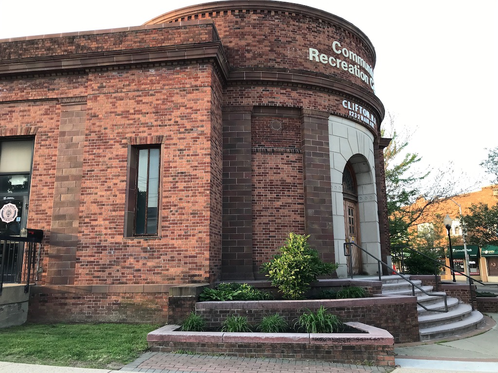 Clifton New Jersey Former Post Office 07011 — Post Office Fans